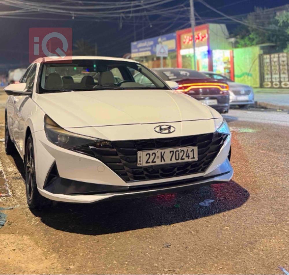 هیوندای ئەلەنترا